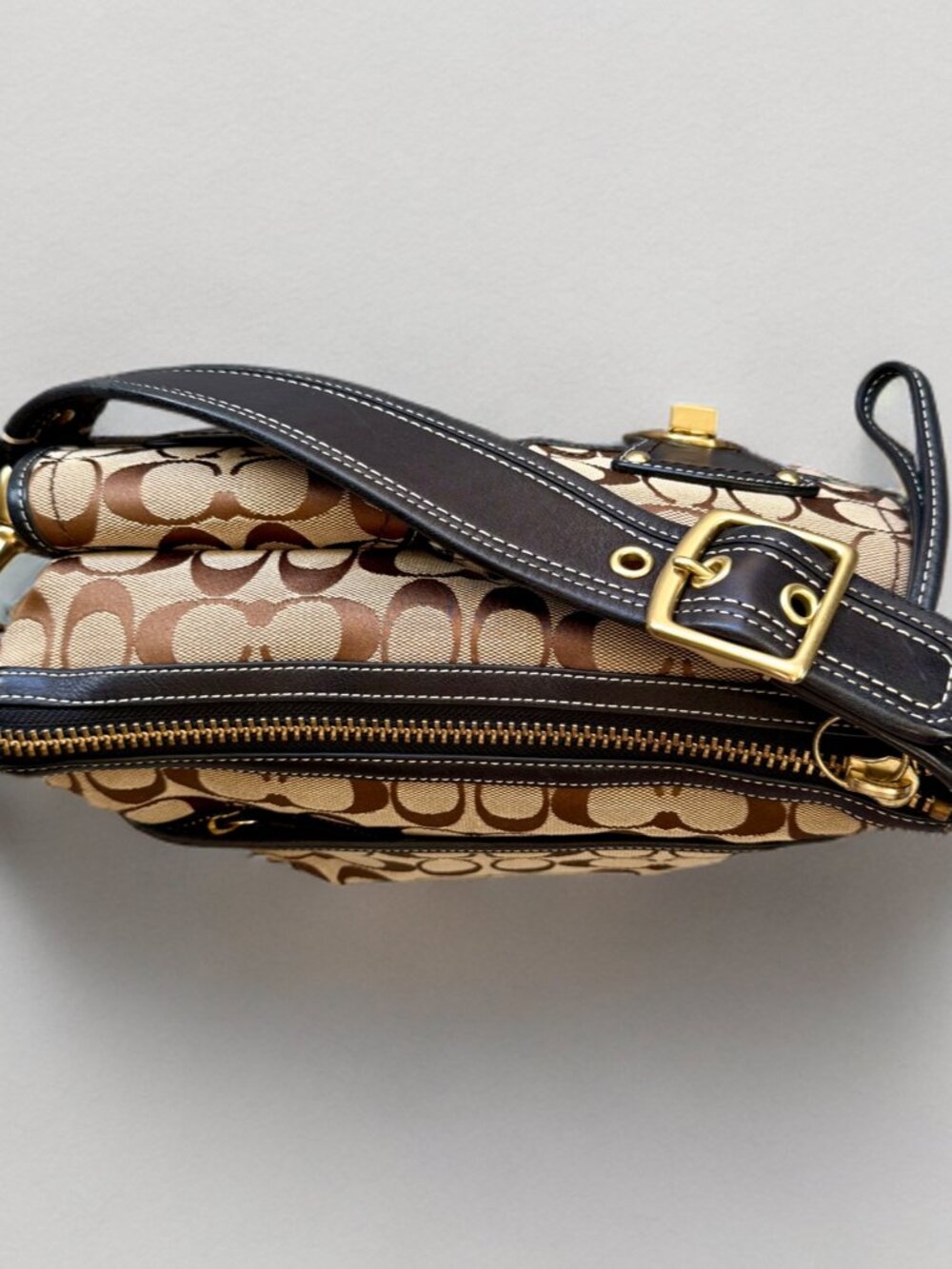 Coach Legacy Tan Signature Black Leather Trim Double Turnlock Satchel Bag 10339 - Picture 3 of 16